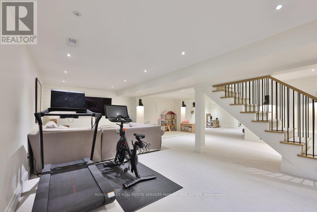 1489 Mildmay Court, Mississauga, ON - Indoor Photo Showing Gym Room