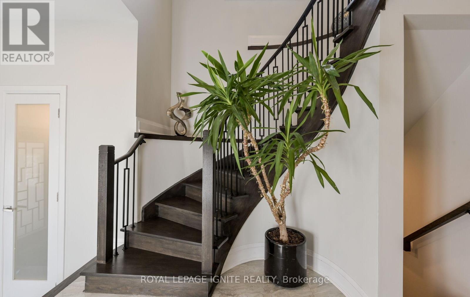 24 Christensen Avenue, Caledon, ON - Indoor Photo Showing Other Room