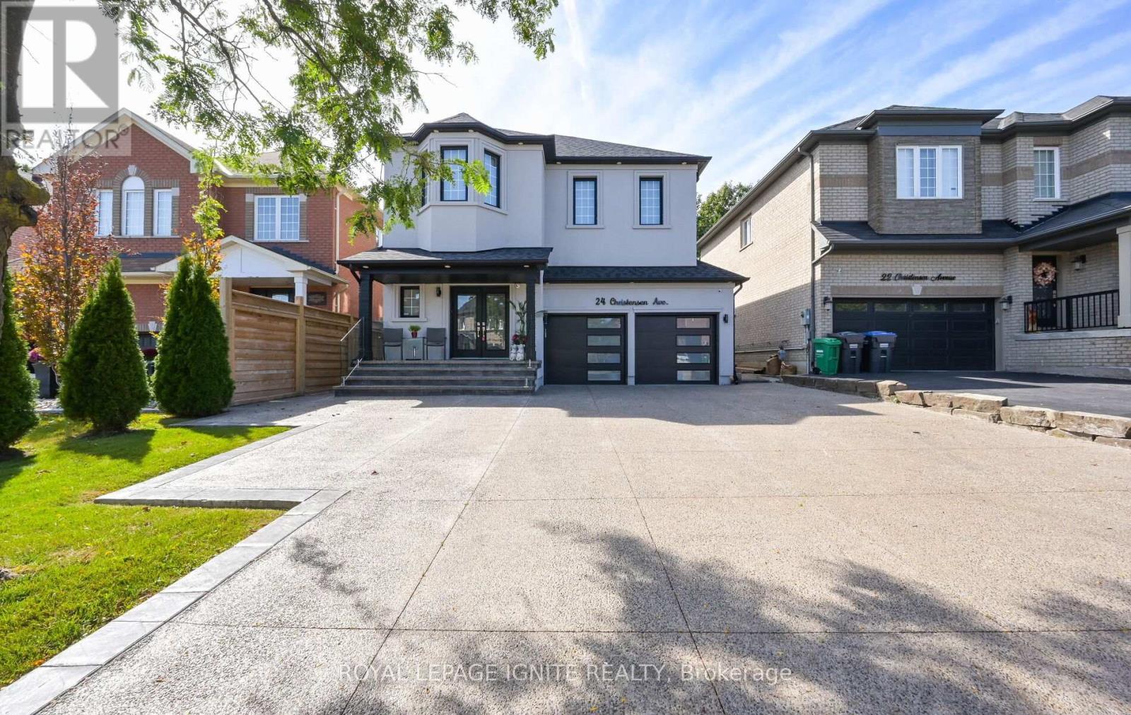 24 Christensen Avenue, Caledon, ON - Outdoor With Facade