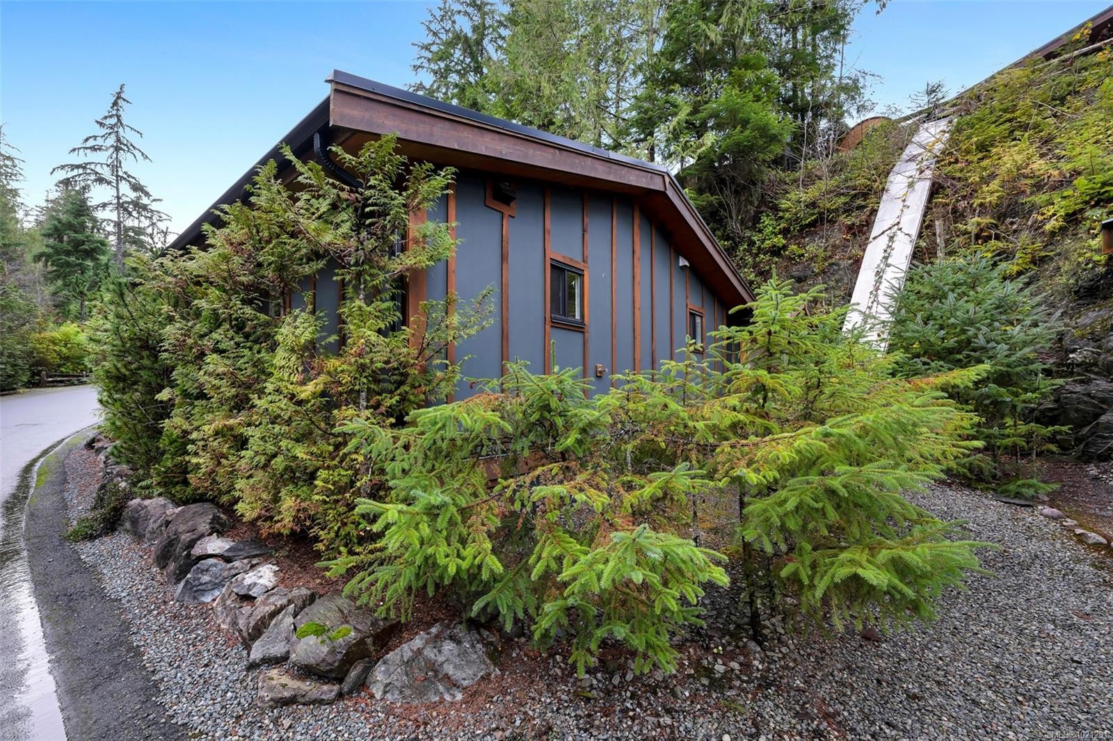 10-6574 Baird Rd, Port Renfrew, BC