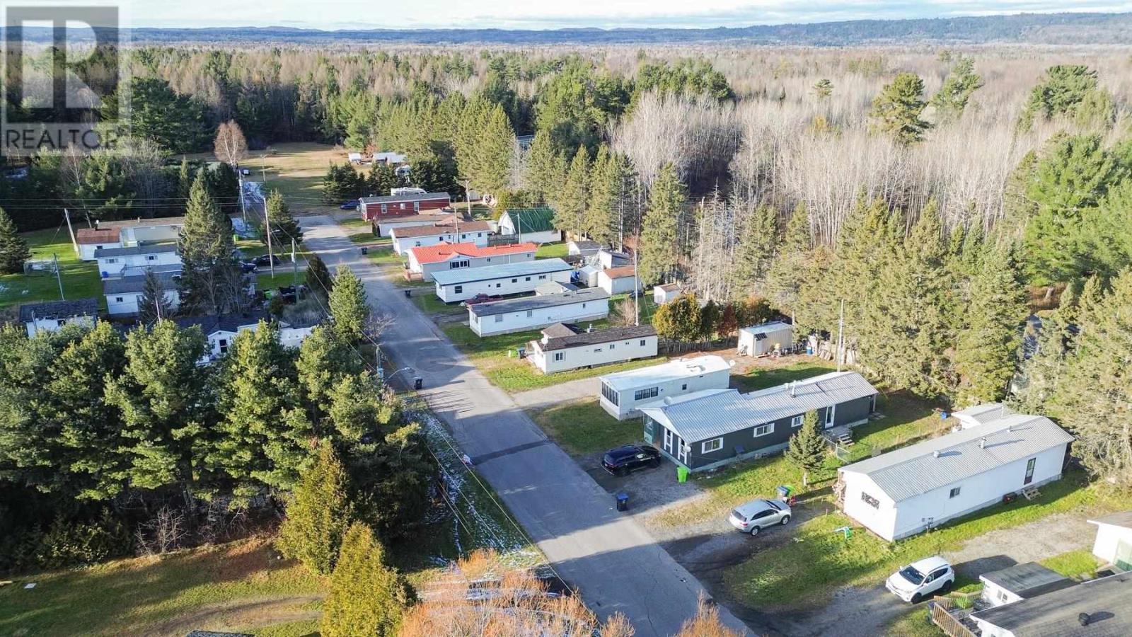 664 Frontenac St, Sault Ste. Marie, ON