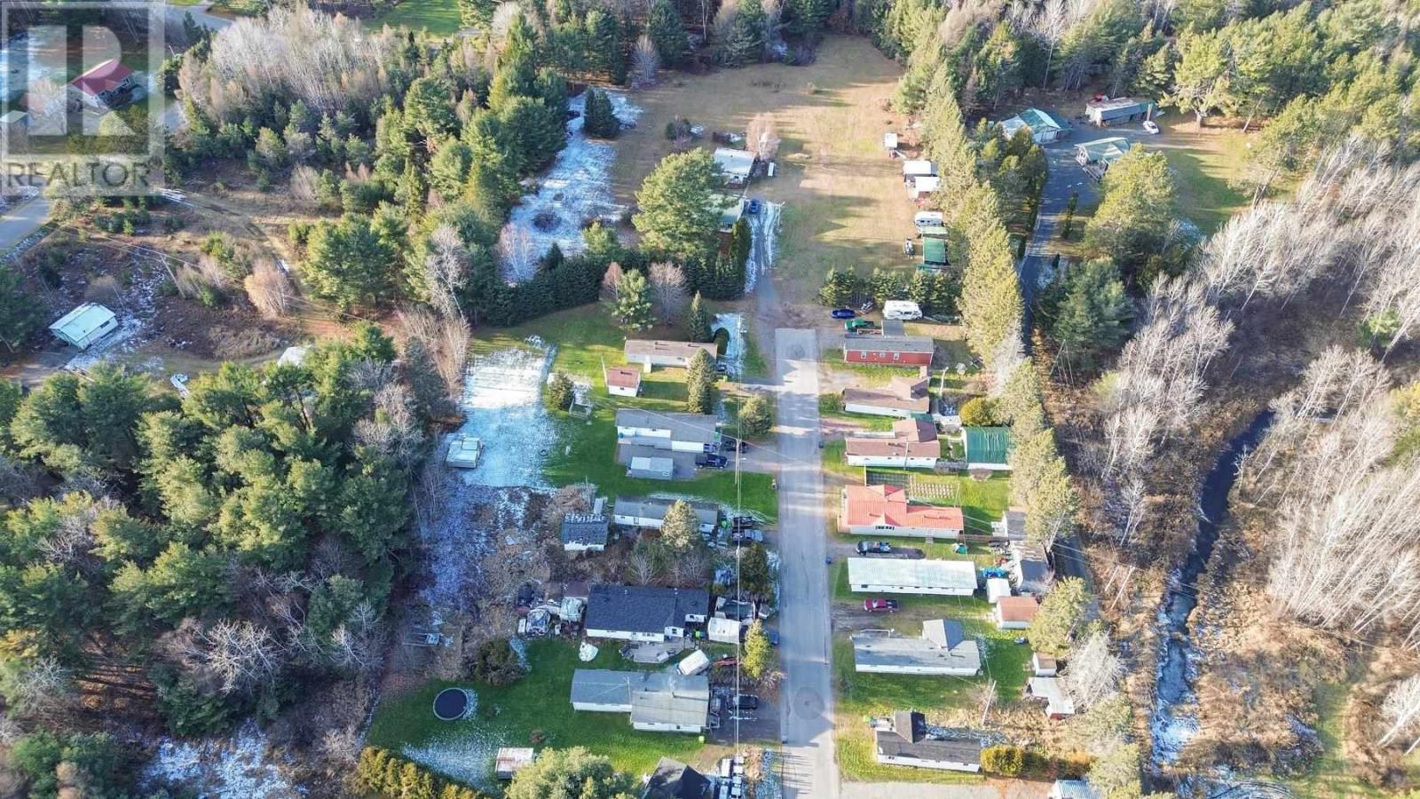 664 Frontenac St, Sault Ste. Marie, ON