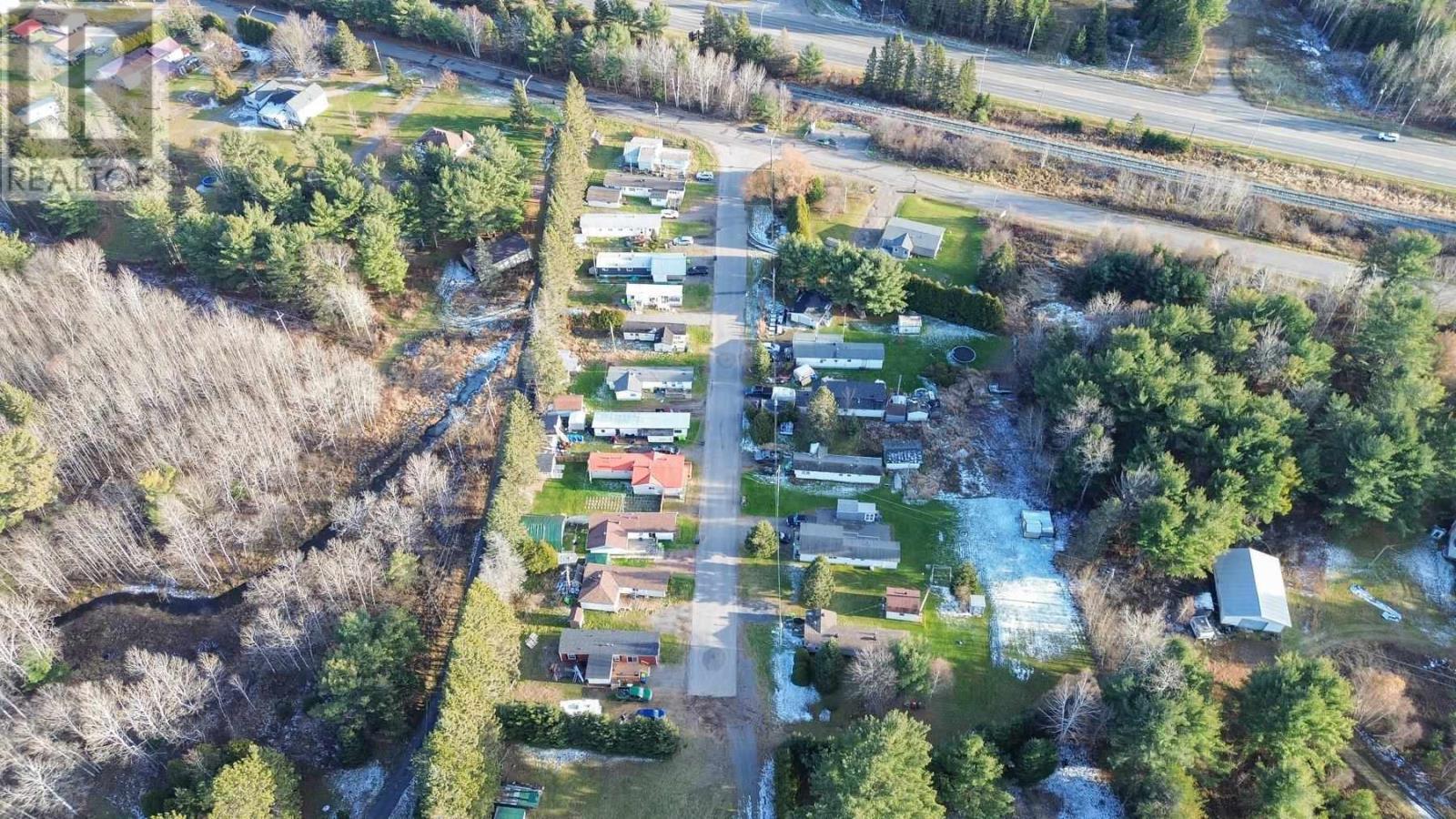 664 Frontenac St, Sault Ste. Marie, ON