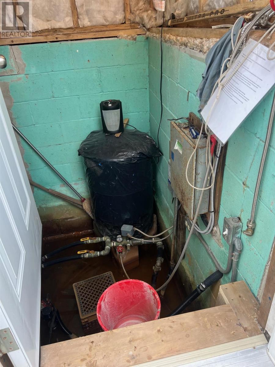 664 Frontenac St, Sault Ste. Marie, ON