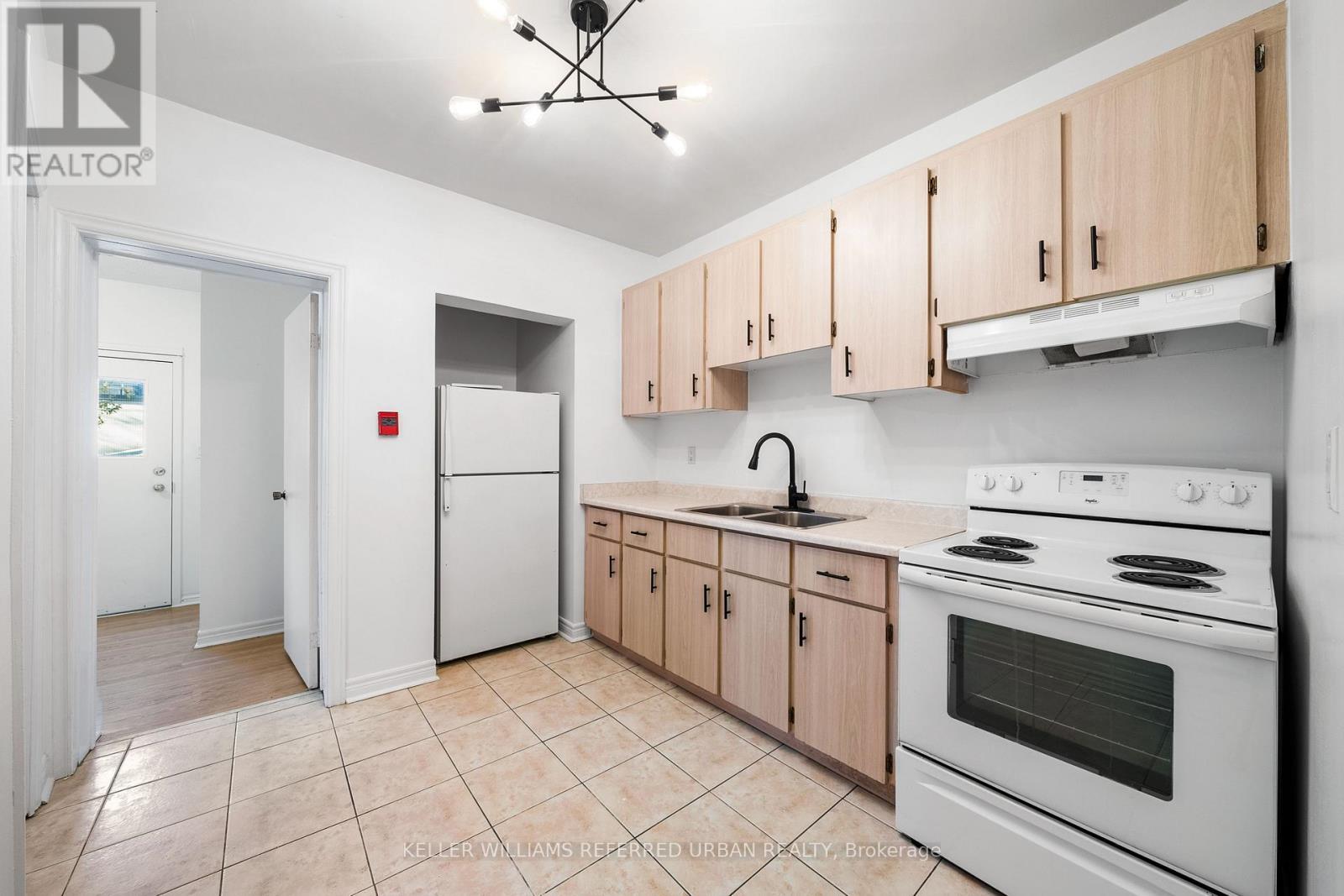 Main - 46 Concord Avenue, Toronto, ON - Indoor Photo Showing Kitchen With Double Sink
