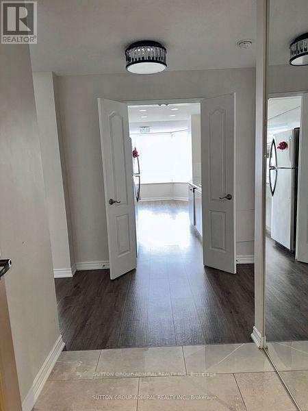 207 - 7 Townsgate Drive, Vaughan, ON - Indoor Photo Showing Other Room