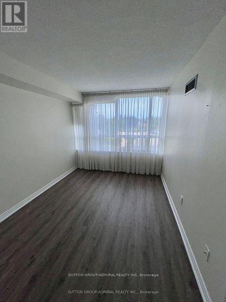 207 - 7 Townsgate Drive, Vaughan, ON - Indoor Photo Showing Other Room
