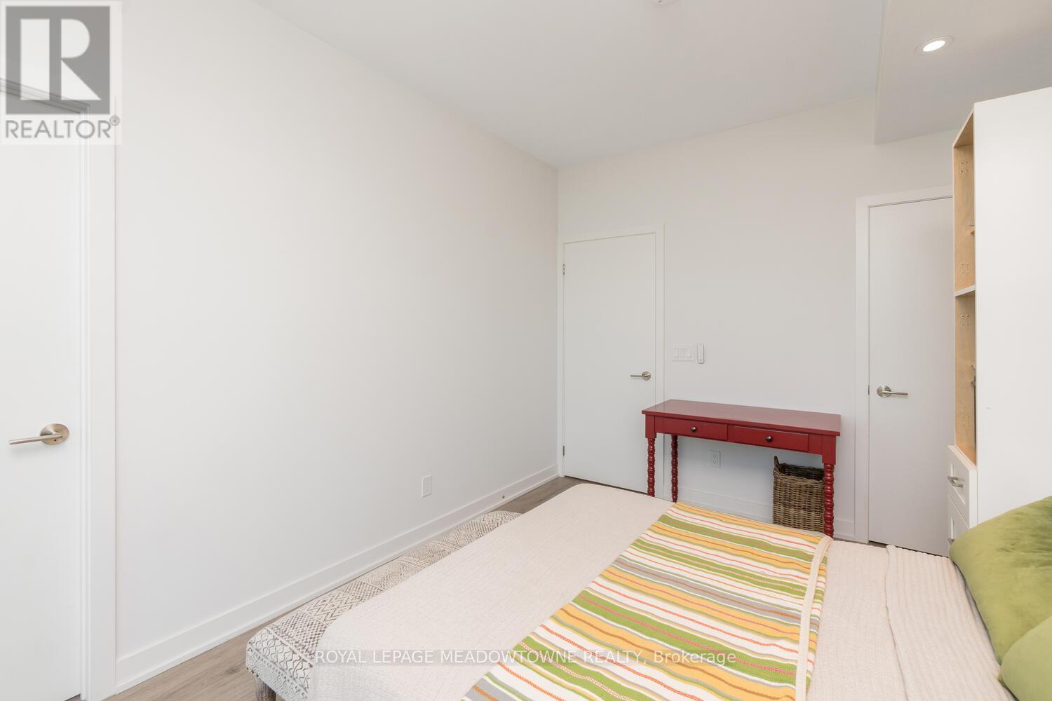 2307 - 1926 Lake Shore Boulevard W, Toronto, ON - Indoor Photo Showing Bedroom
