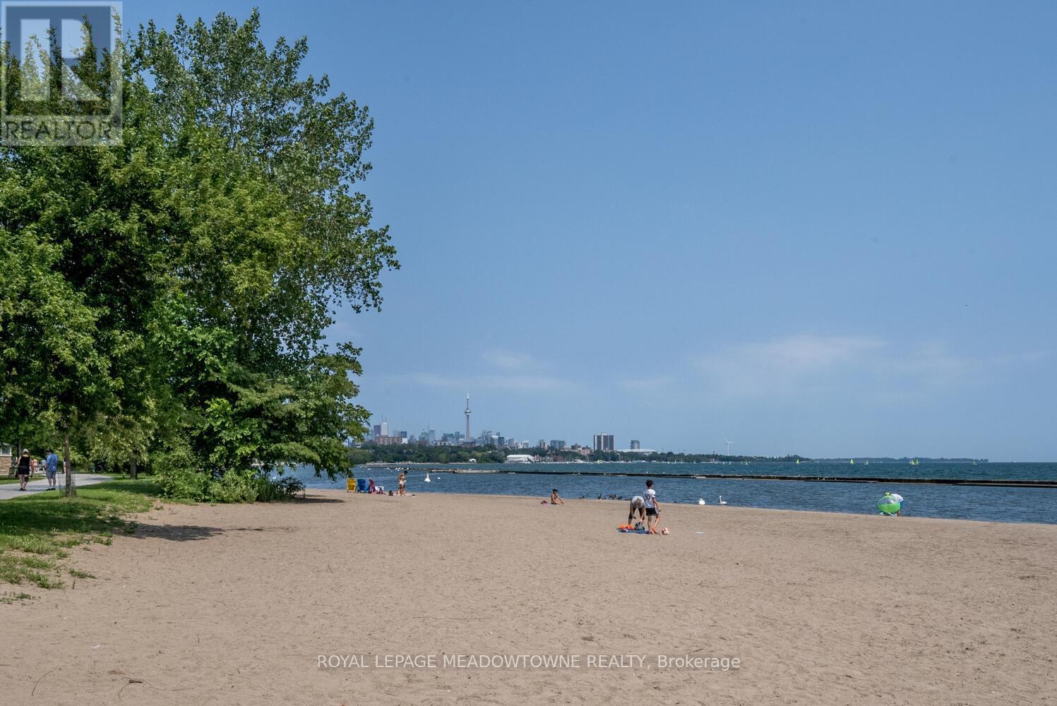 2307 - 1926 Lake Shore Boulevard W, Toronto, ON - Outdoor With Body Of Water With View