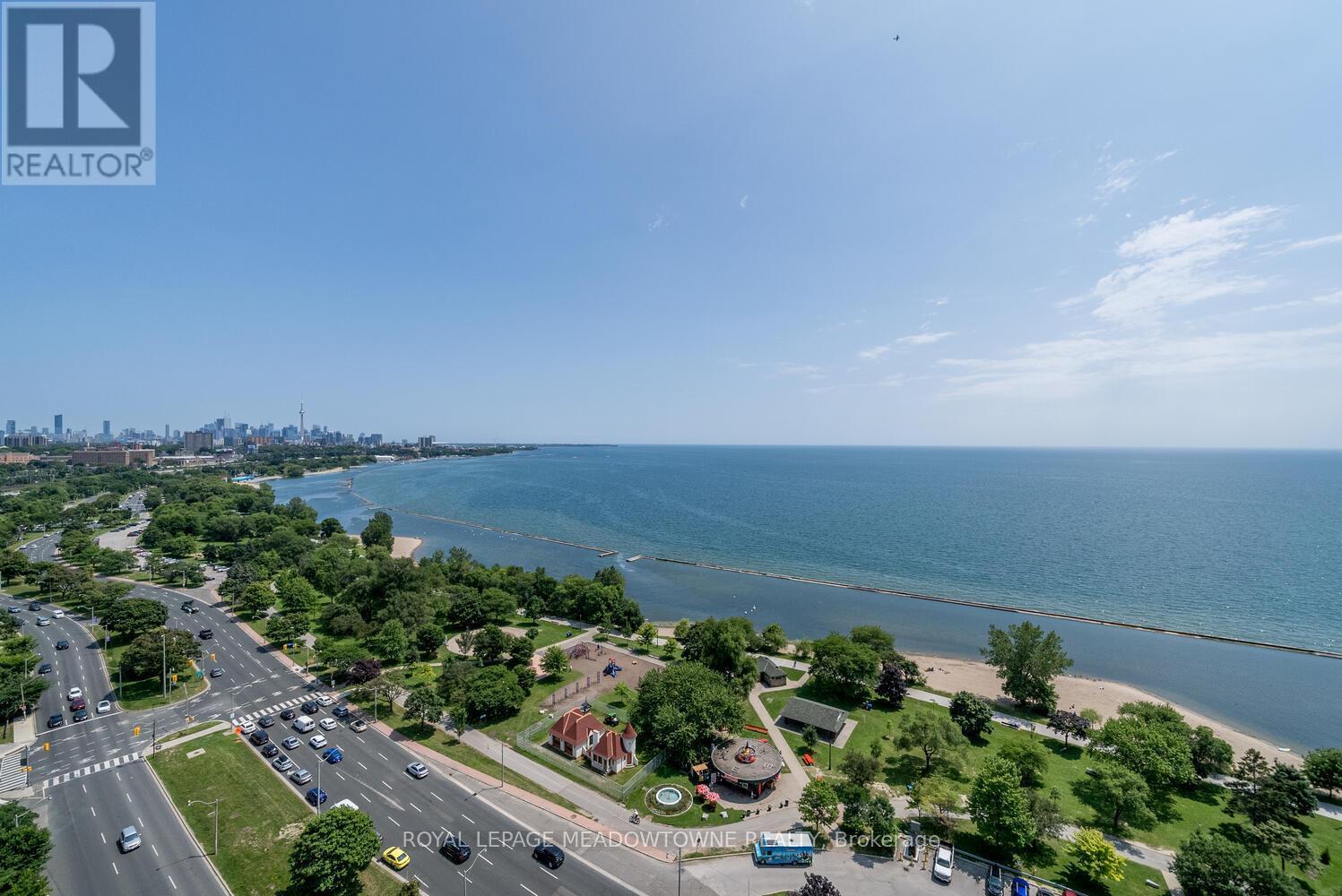2307 - 1926 Lake Shore Boulevard W, Toronto, ON - Outdoor With Body Of Water With View