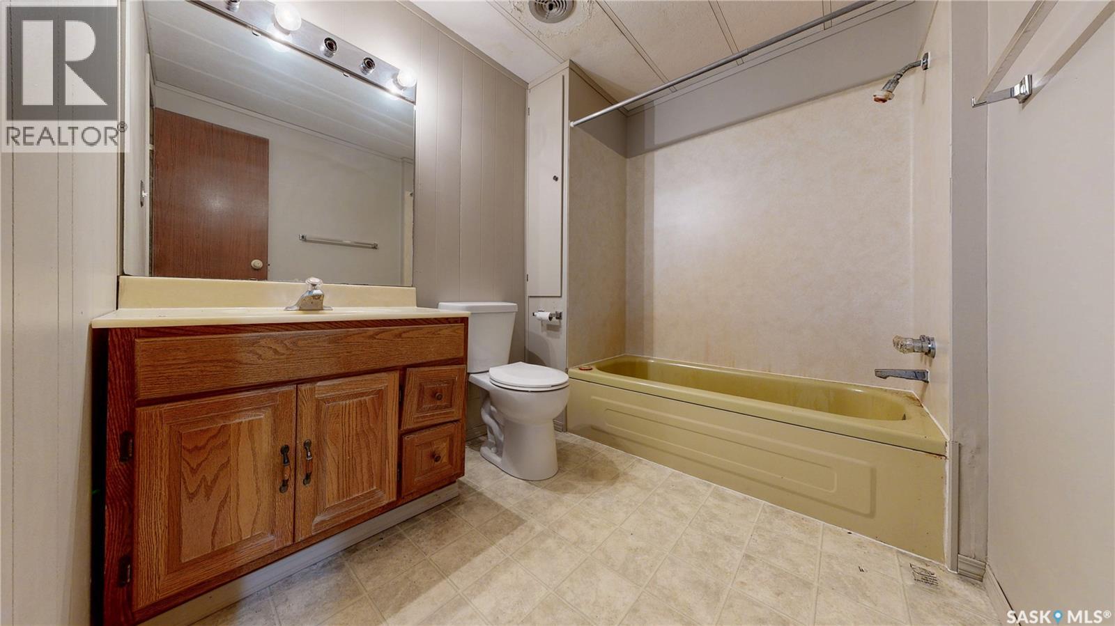 "Lakness Acreage" (13.97 Acres More Or Less), Last Mountain Valley Rm No. 250, SK - Indoor Photo Showing Bathroom