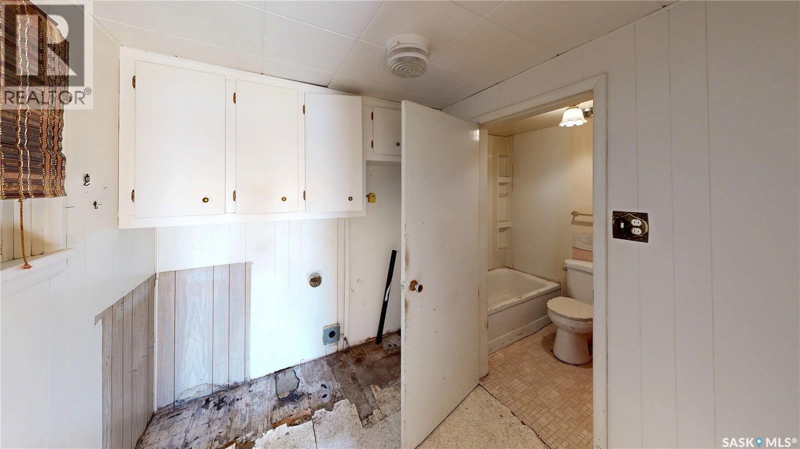 "Irvine-Kelln Acreage" - 10 Acres More Or Less, Last Mountain Valley Rm No. 250, SK - Indoor Photo Showing Other Room