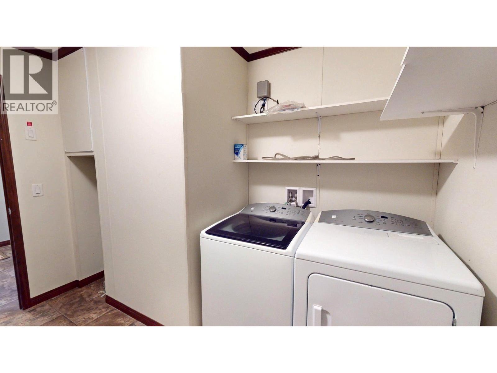 35 Wilderness Heights Way, Elkford, BC