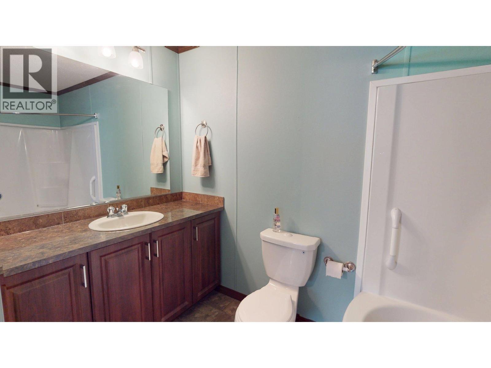 35 Wilderness Heights Way, Elkford, BC