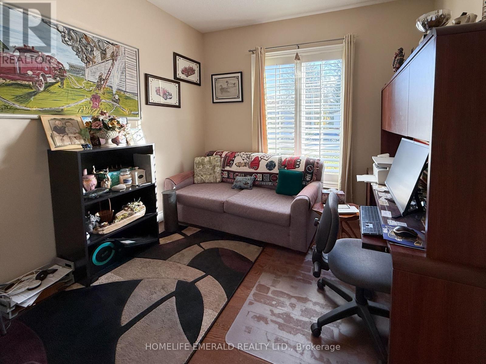 17 Tree Top Street, Essa, ON - Indoor Photo Showing Other Room