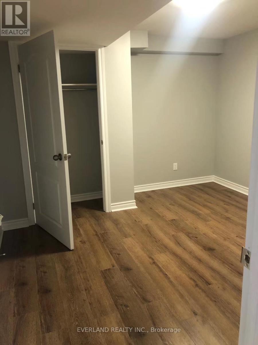 Basement - 4 Shell Court, Richmond Hill, ON - Indoor Photo Showing Other Room