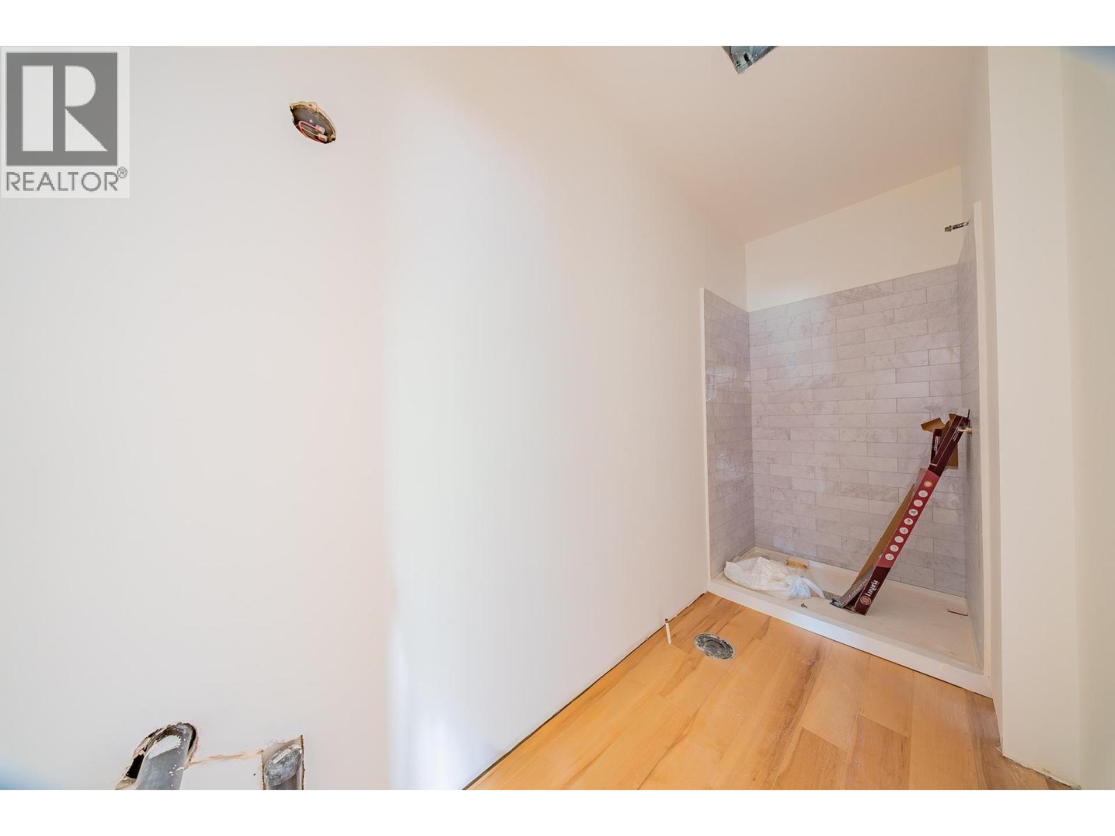 11111 101 Avenue, Fort St. John, BC - Indoor