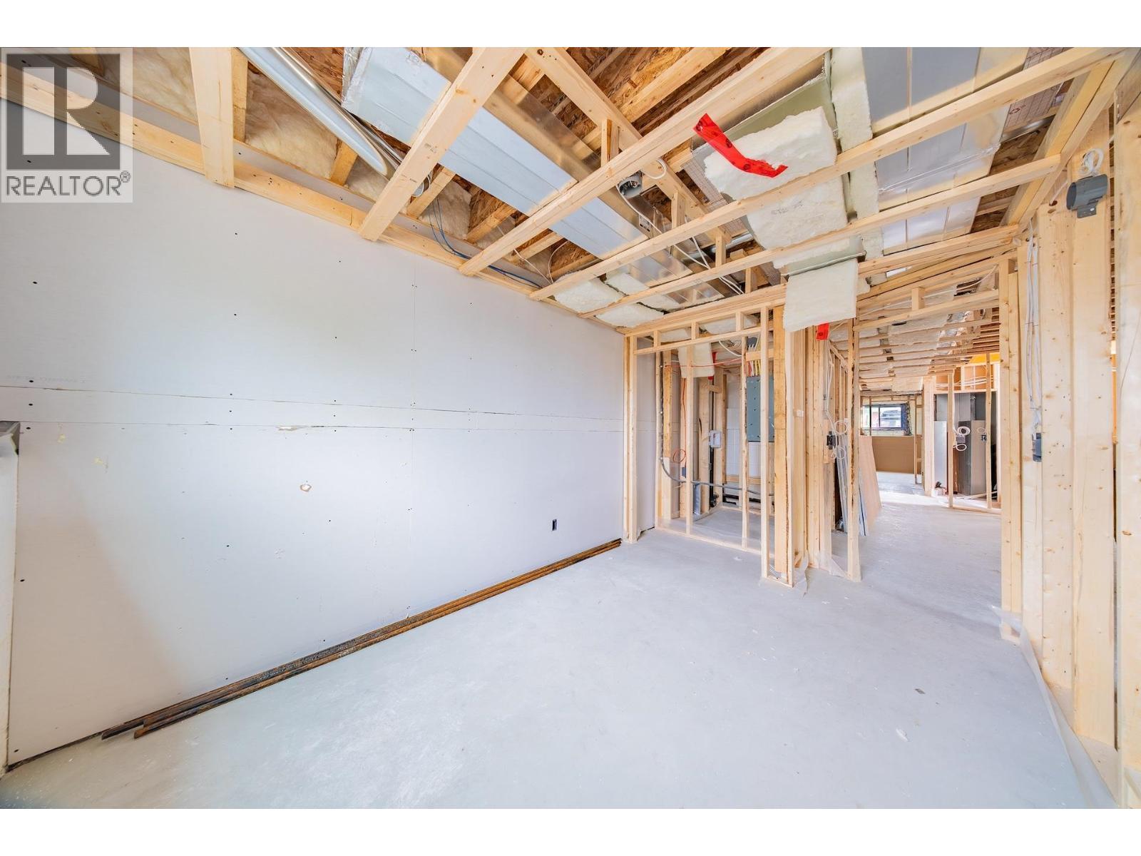 11111 101 Avenue, Fort St. John, BC - Indoor