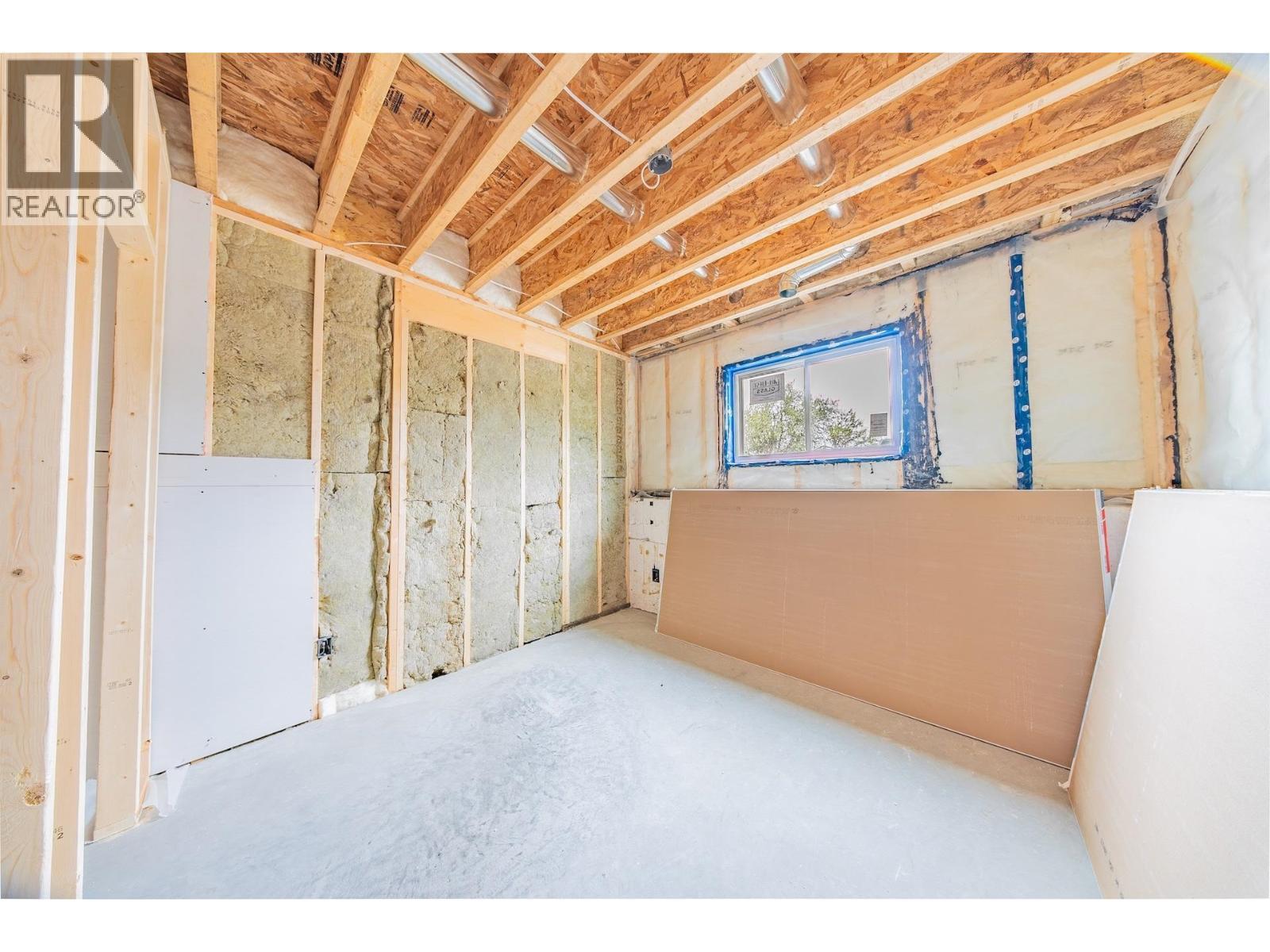 11111 101 Avenue, Fort St. John, BC - Indoor