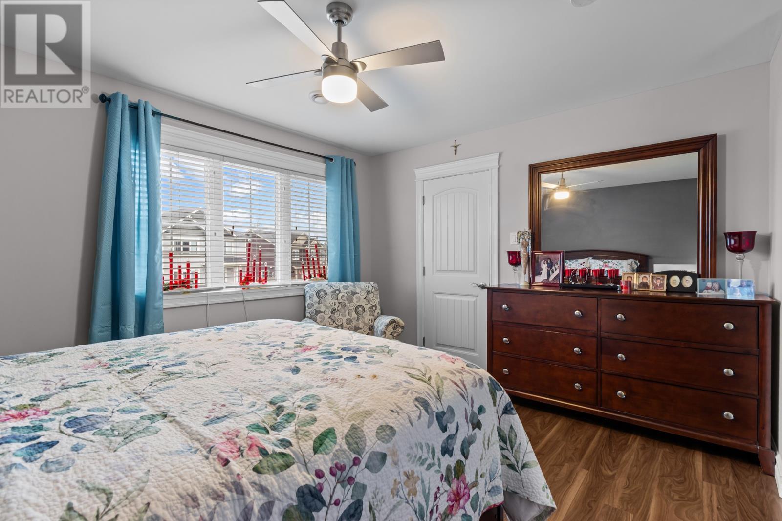 5 Lake Wynds Drive, Paradise, NL - Indoor Photo Showing Bedroom