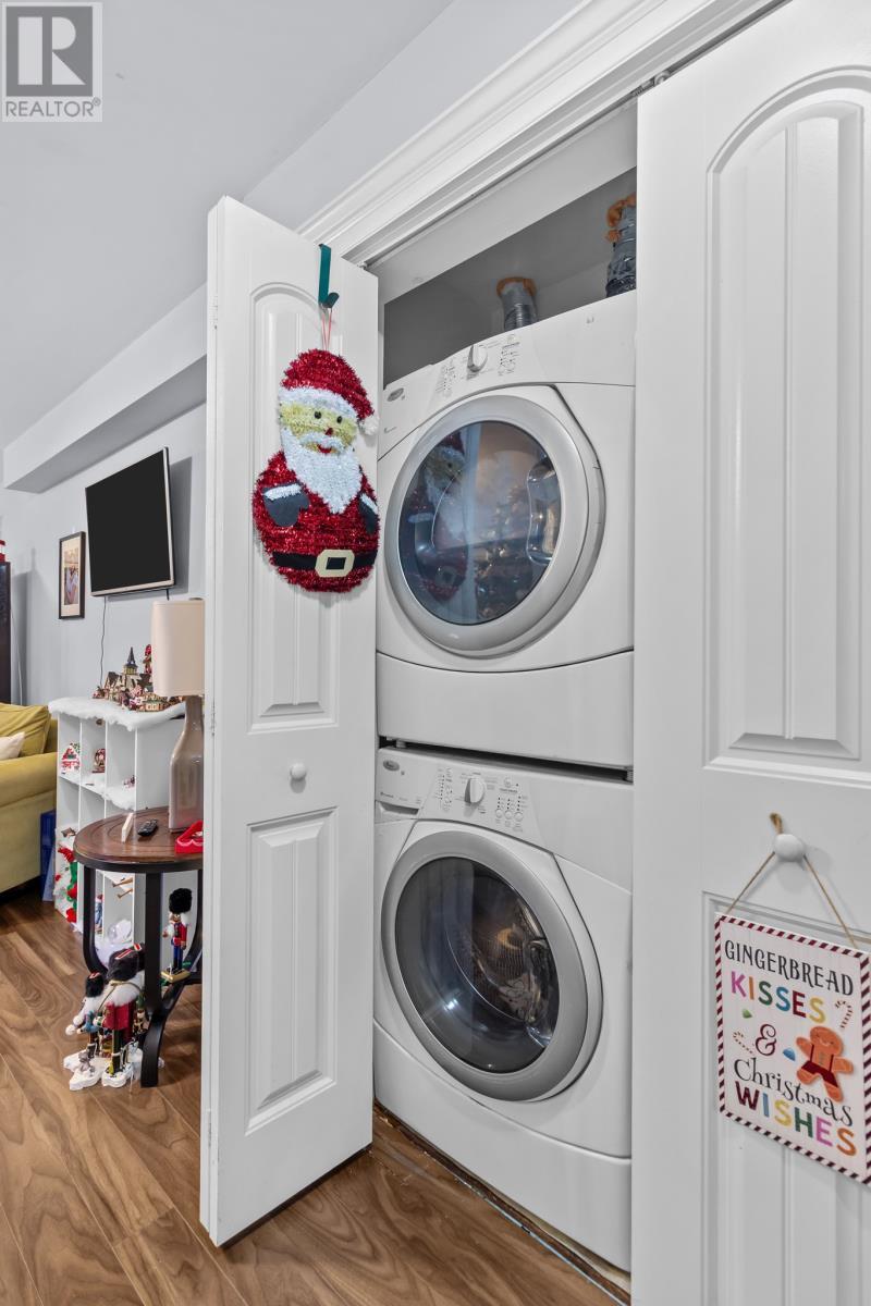 5 Lake Wynds Drive, Paradise, NL - Indoor Photo Showing Laundry Room