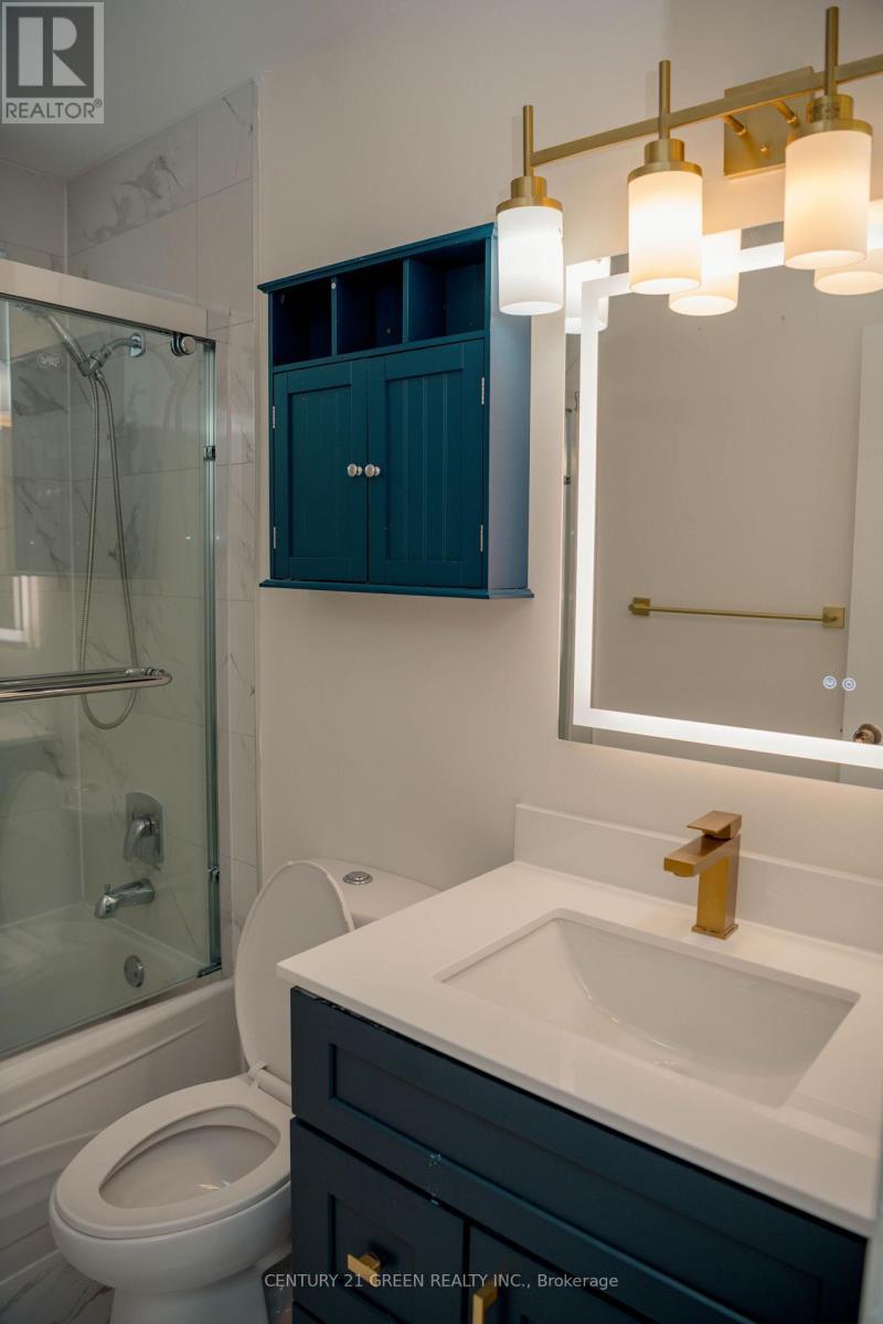 Main - 139 Rutherford Road N, Brampton, ON - Indoor Photo Showing Bathroom