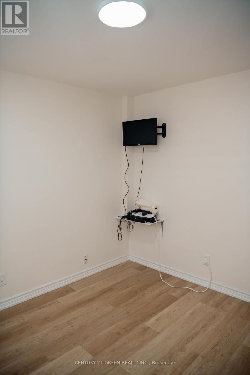 Main - 139 Rutherford Road N, Brampton, ON - Indoor Photo Showing Other Room
