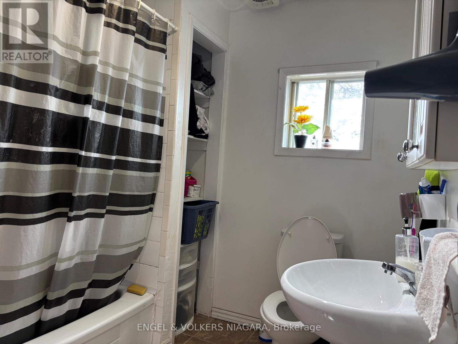 6218 Culp Street, Niagara Falls (Dorchester), ON