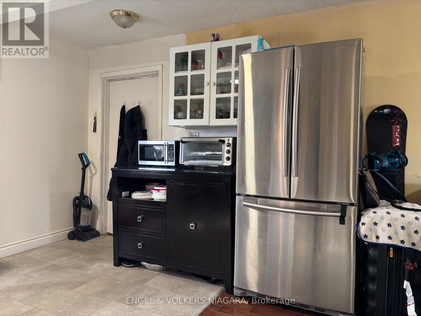 6218 Culp Street, Niagara Falls (Dorchester), ON