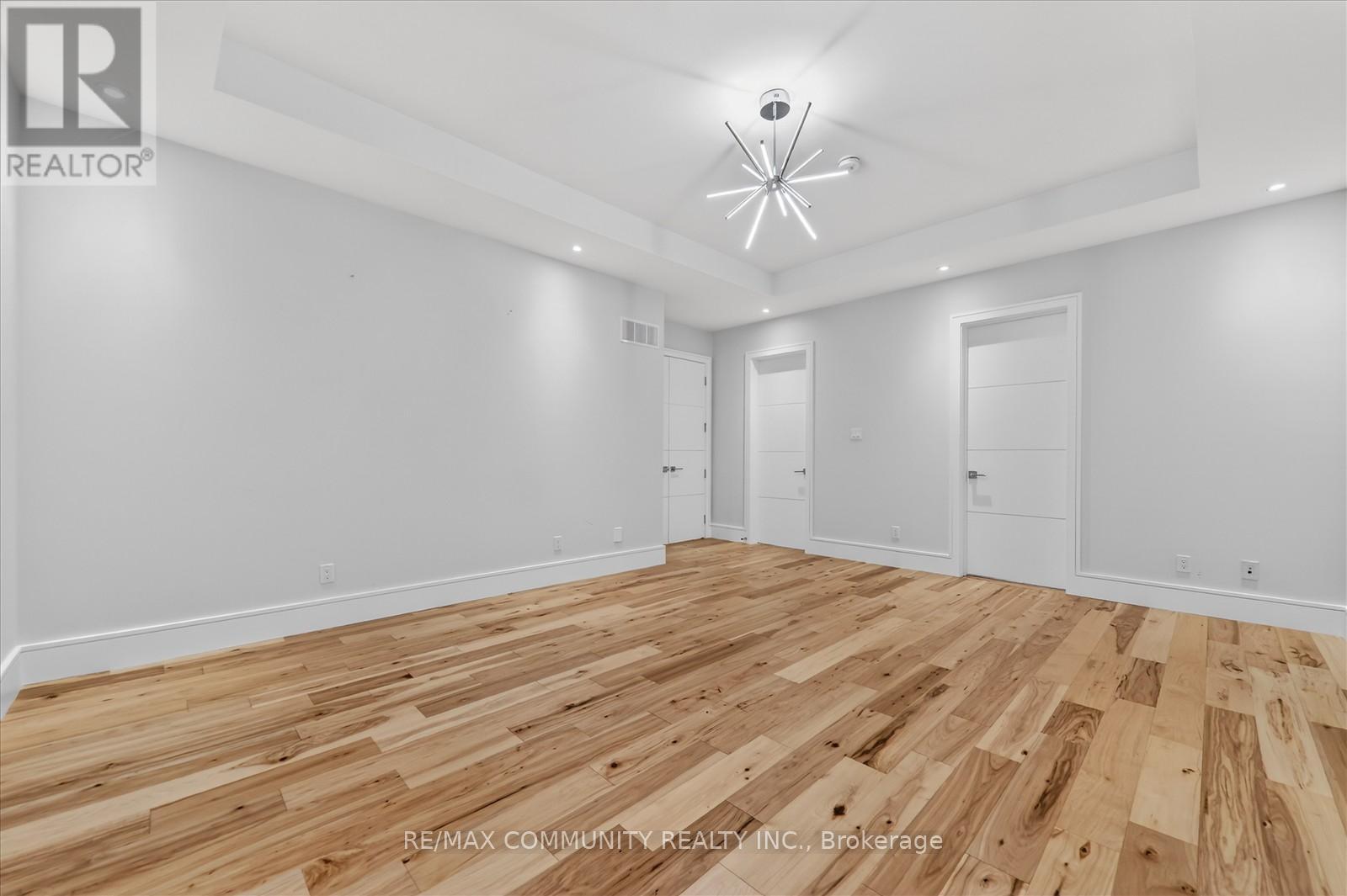 6268 Kingston Road, Toronto, ON - Indoor Photo Showing Other Room