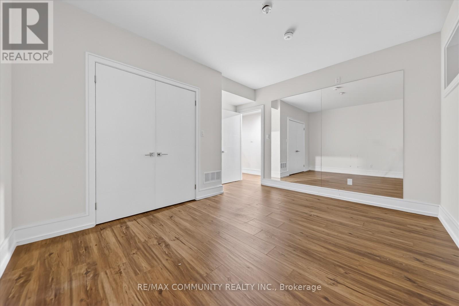 6268 Kingston Road, Toronto, ON - Indoor Photo Showing Other Room