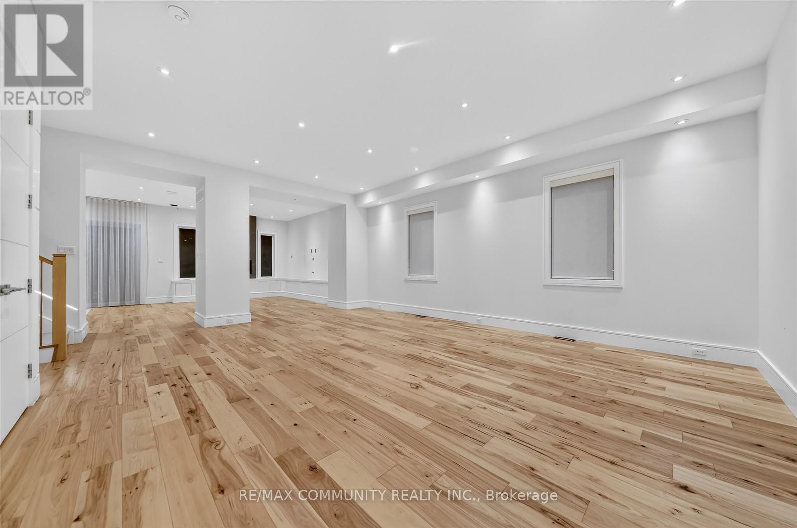 6268 Kingston Road, Toronto, ON - Indoor Photo Showing Other Room