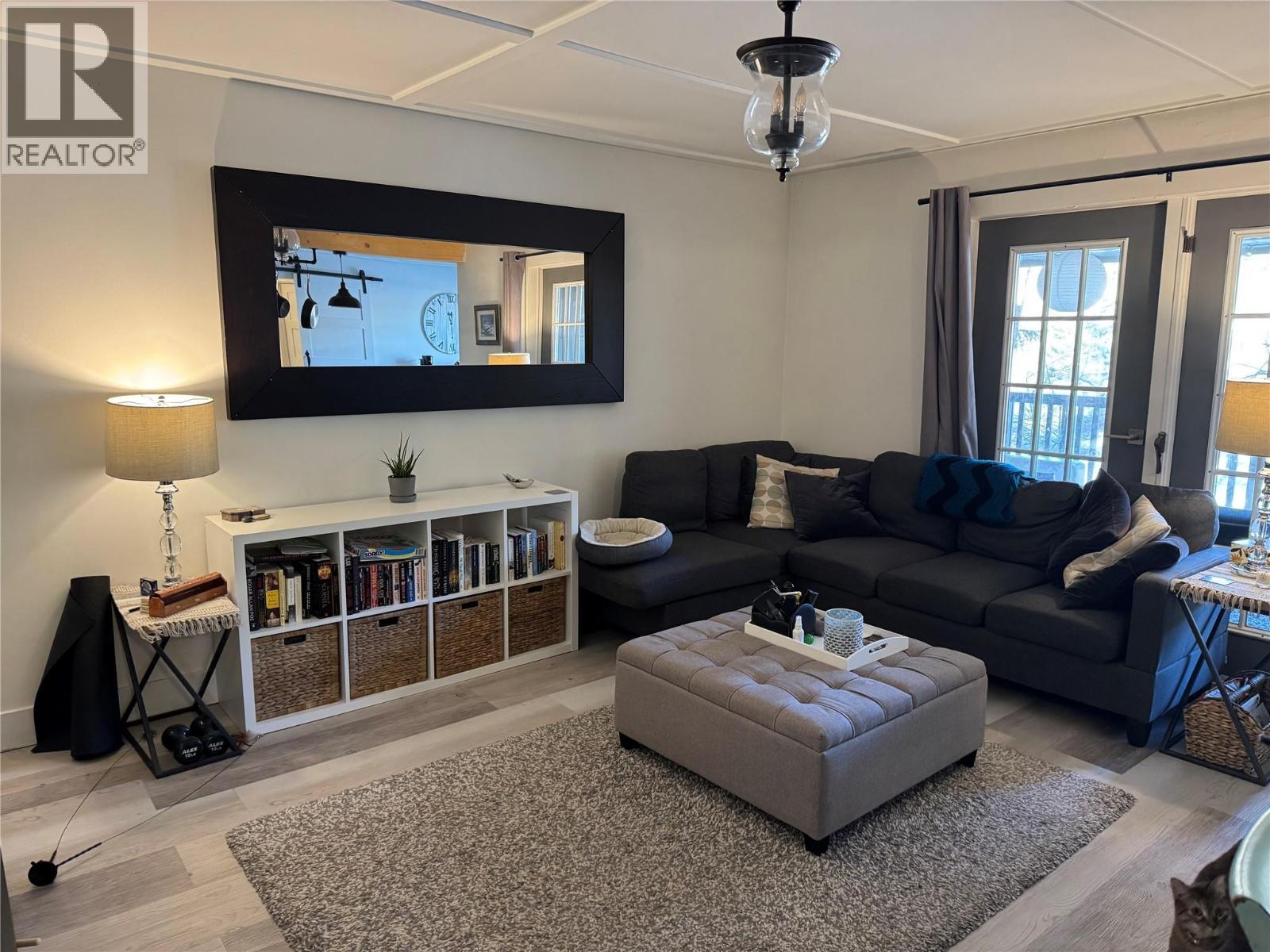 Living Room. - 1211 9Th Street Unit# 5, Golden, BC - Indoor Photo Showing Living Room