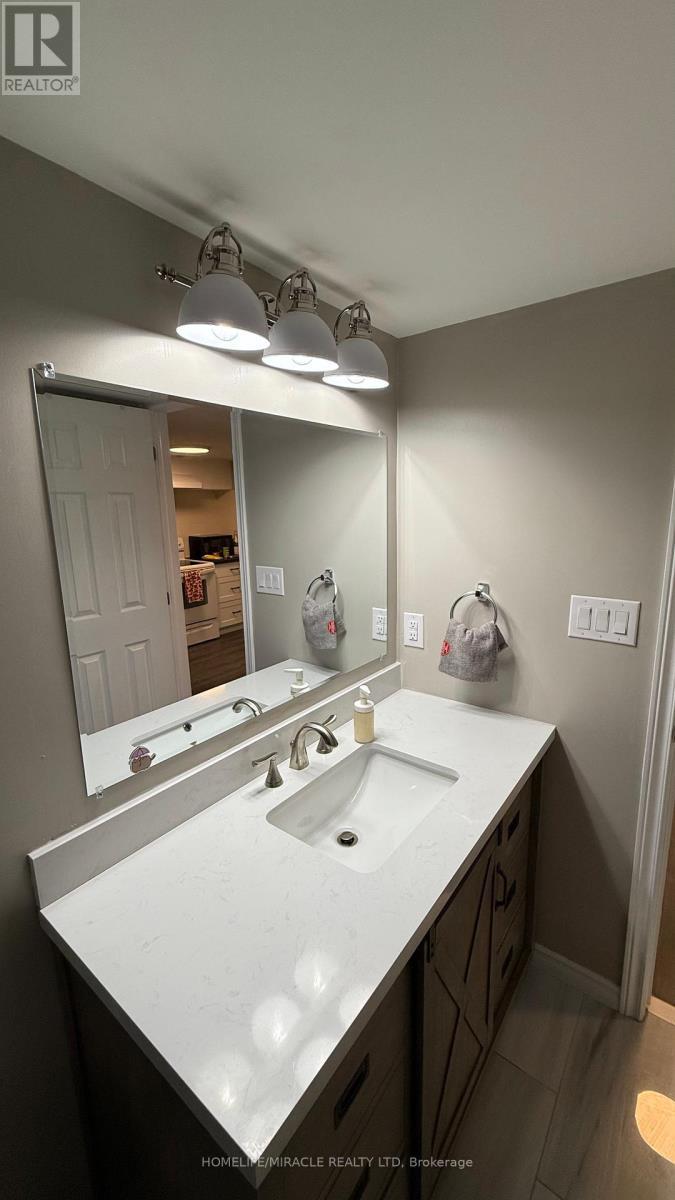 Bsmt - 2256 Stanley Avenue, Niagara Falls, ON - Indoor Photo Showing Bathroom