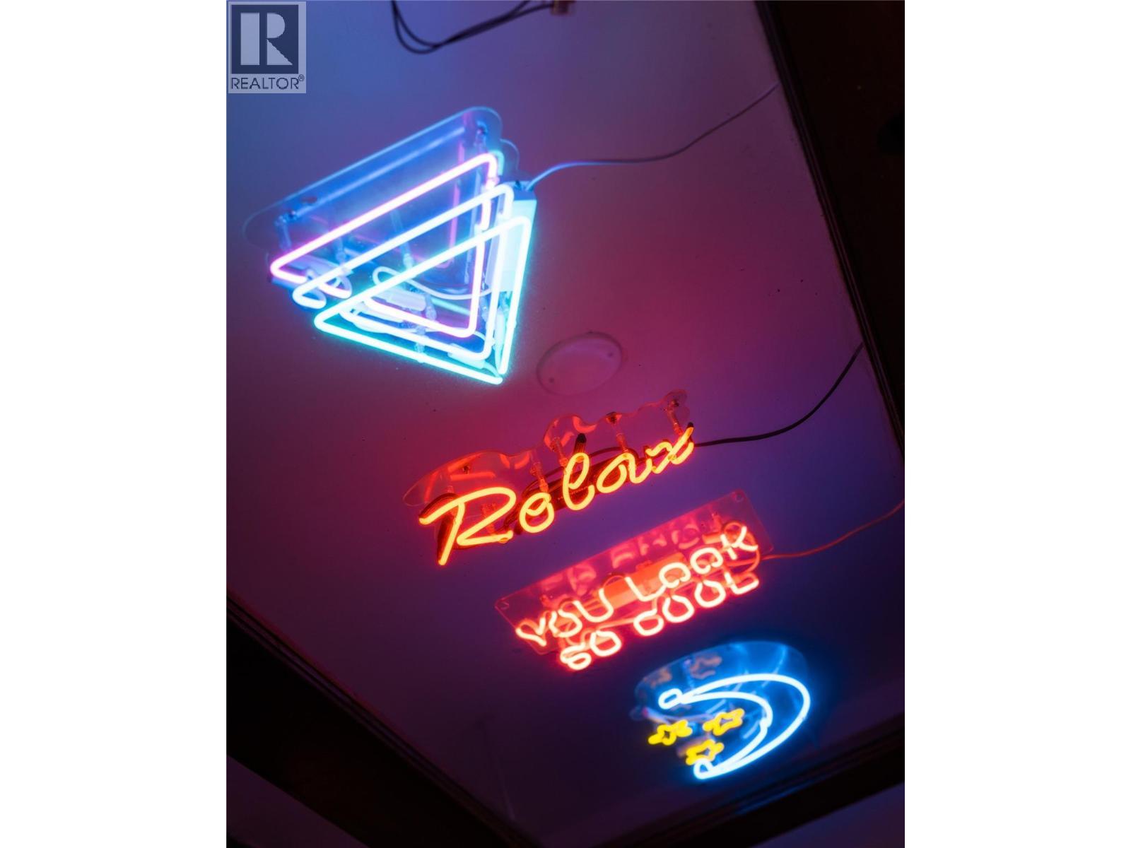 330 Baker St Street, Nelson, BC