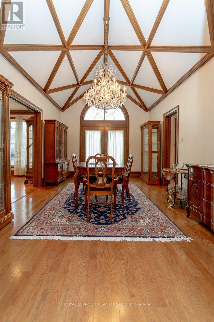 2643 Old Victoria Road, London South (South U), ON