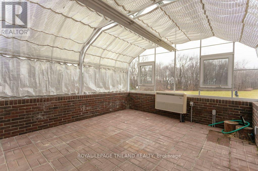 2643 Old Victoria Road, London South (South U), ON