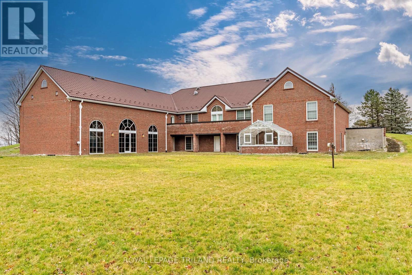 2643 Old Victoria Road, London South (South U), ON