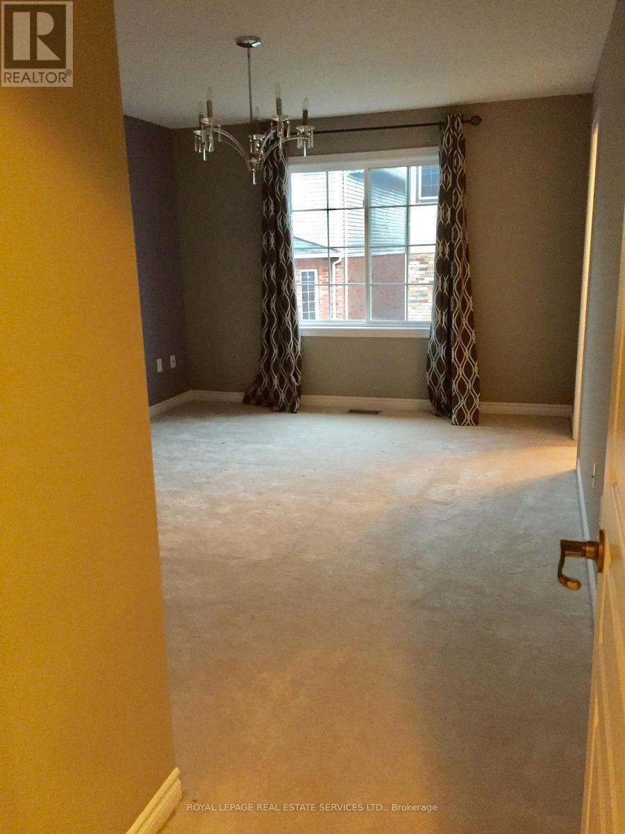 576 Murray Meadows Place, Milton, ON - Indoor Photo Showing Other Room