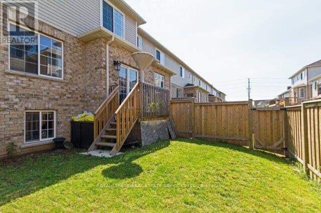 576 Murray Meadows Place, Milton, ON - Outdoor With Exterior