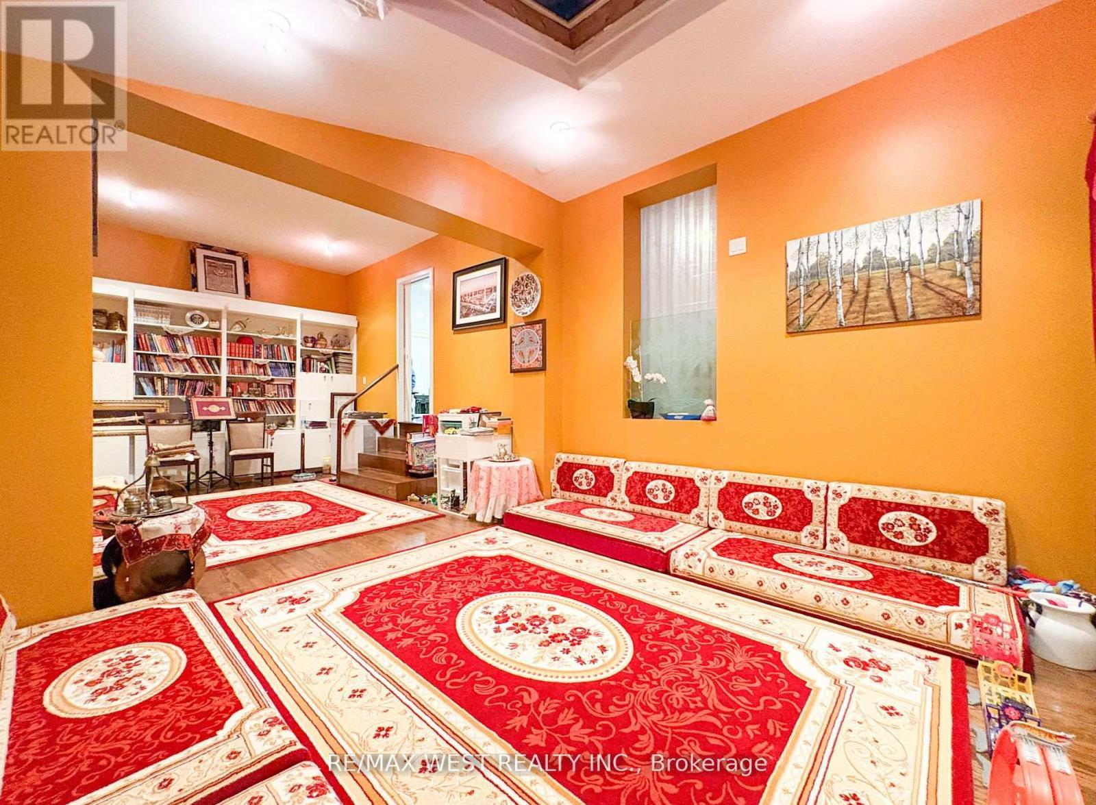 Main - 5 Arlstan Drive, Toronto, ON - Indoor Photo Showing Other Room