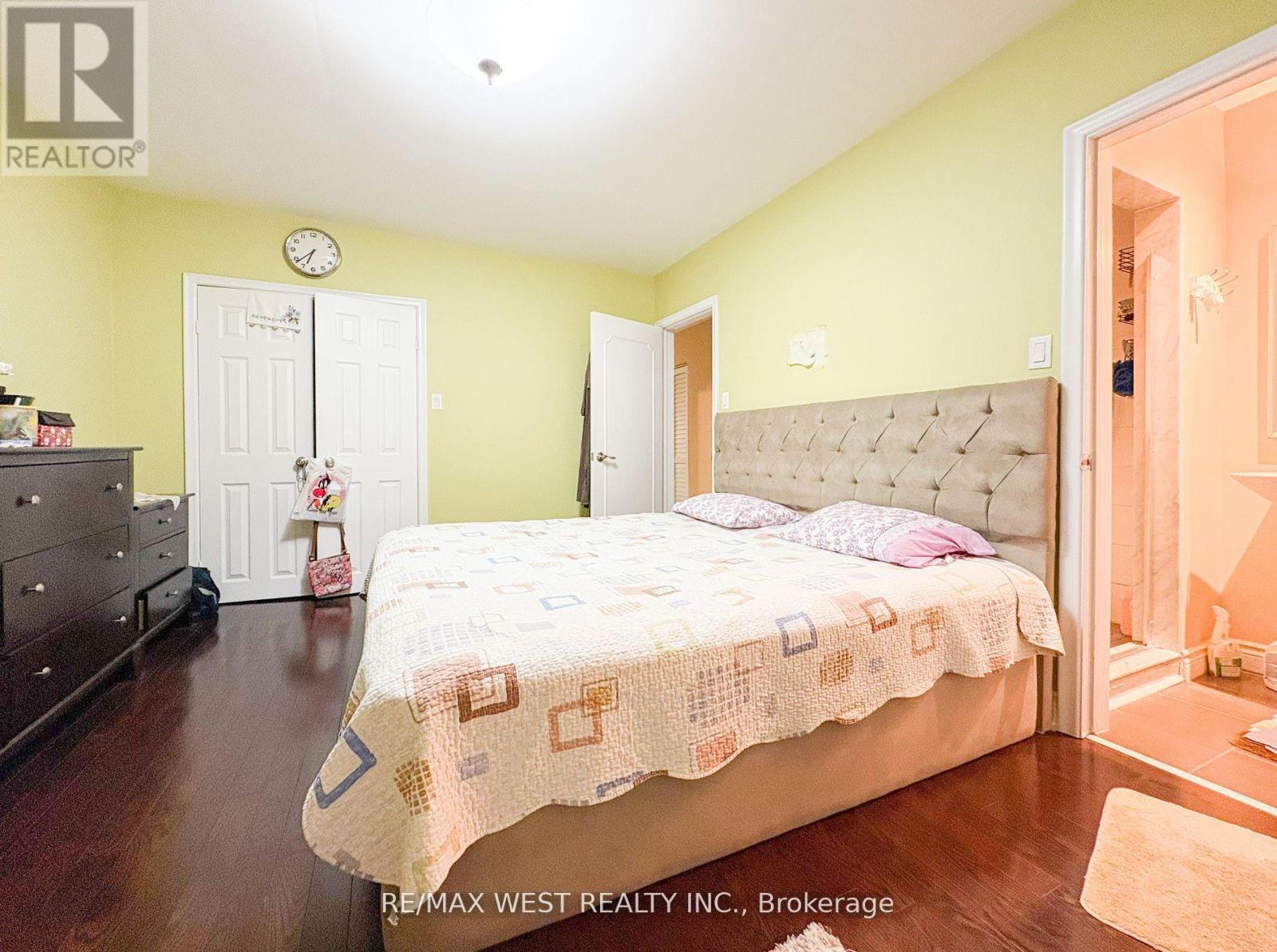 Main - 5 Arlstan Drive, Toronto, ON - Indoor Photo Showing Bedroom
