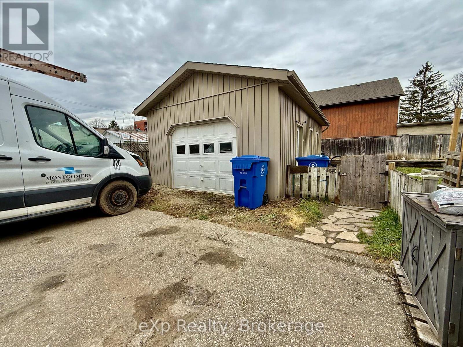 388 11Th Street, Hanover, ON - Outdoor