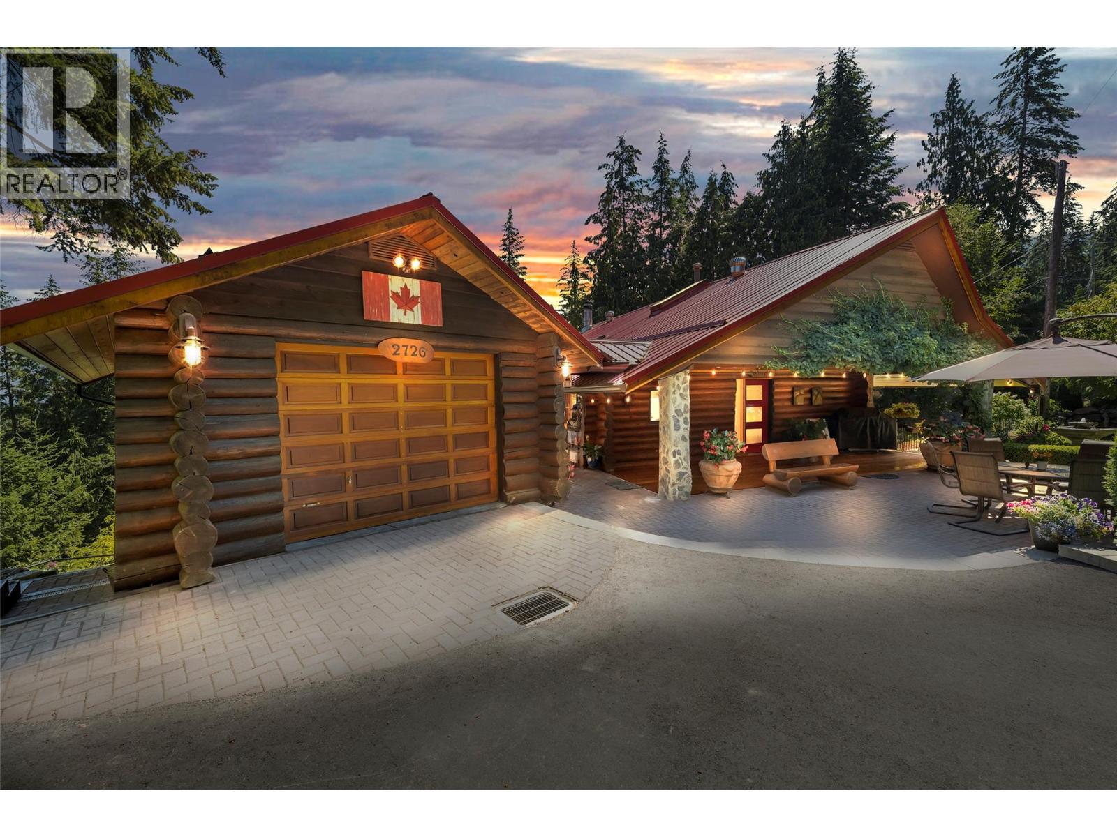 2726 Tranquil Place, Blind Bay, BC - Outdoor