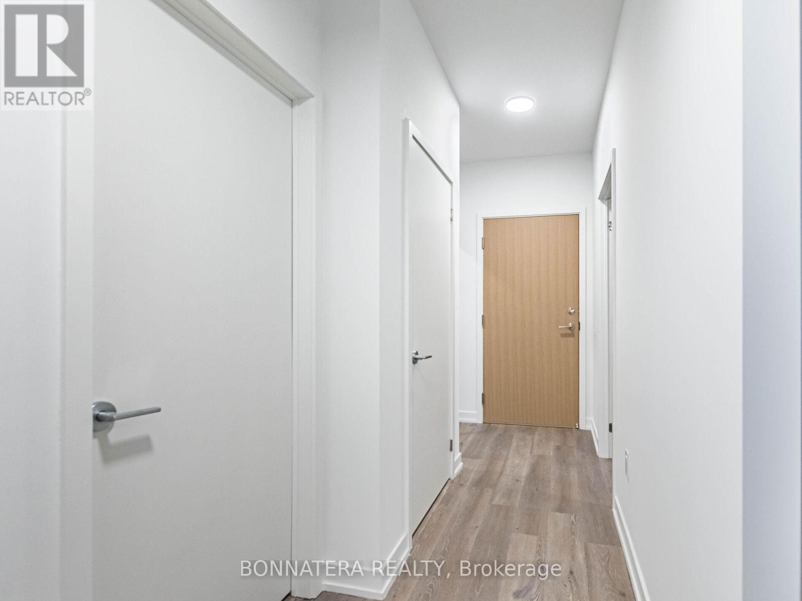 2307 - 395 Square One Drive, Mississauga, ON - Indoor Photo Showing Other Room