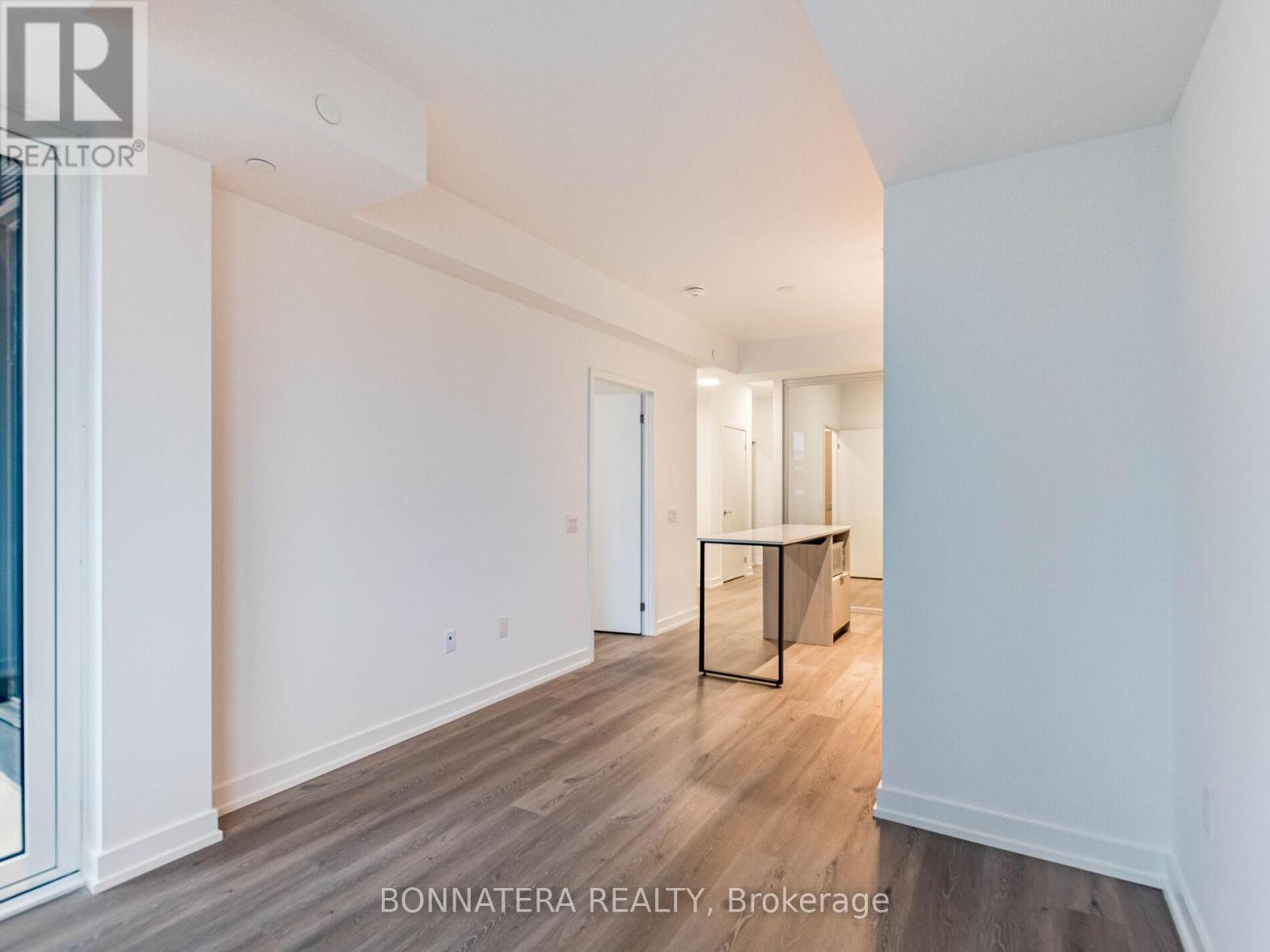 2307 - 395 Square One Drive, Mississauga, ON - Indoor Photo Showing Other Room