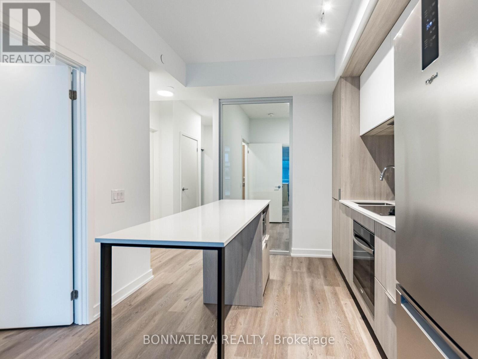 2307 - 395 Square One Drive, Mississauga, ON - Indoor Photo Showing Other Room