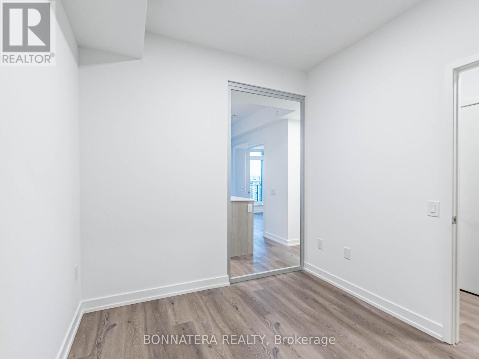 2307 - 395 Square One Drive, Mississauga, ON - Indoor Photo Showing Other Room