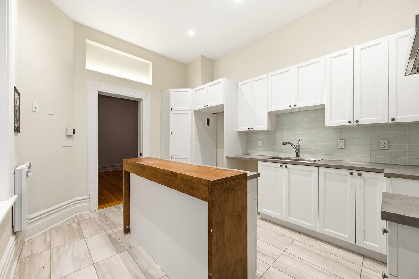 Cuisine - 951 - 955 Av. Laporte, Montréal (Le Sud-Ouest), QC - Indoor Photo Showing Kitchen