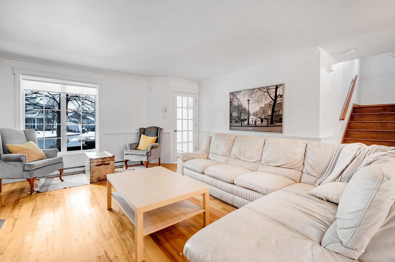 Living room - 57 Rue Des Florins, Blainville, QC - Indoor Photo Showing Living Room